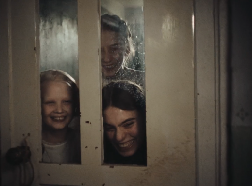 Il suono di una caduta, Mascha Schilinski